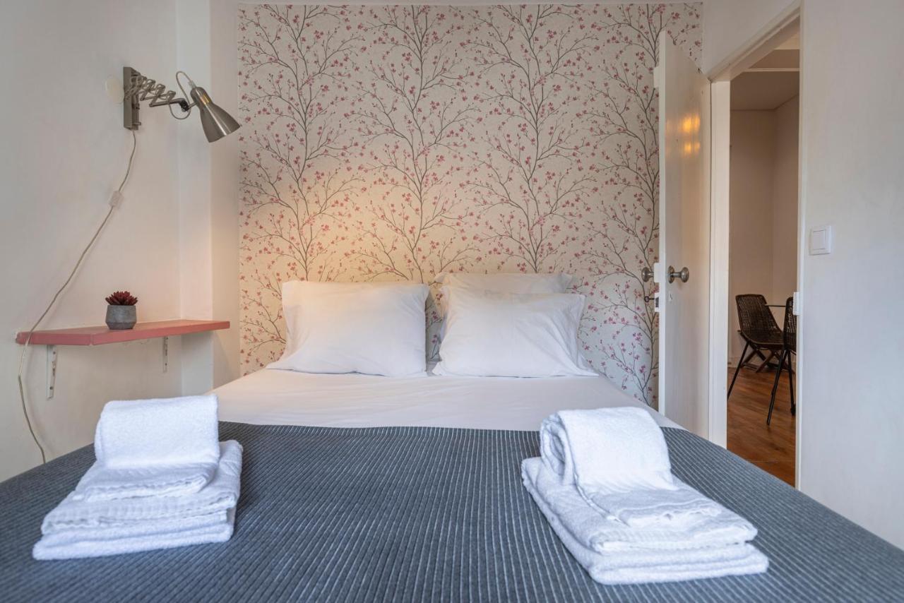 Alfama 2Bdr Duplex Apartment W/ Balcony By Lovelystay 리스본 외부 사진