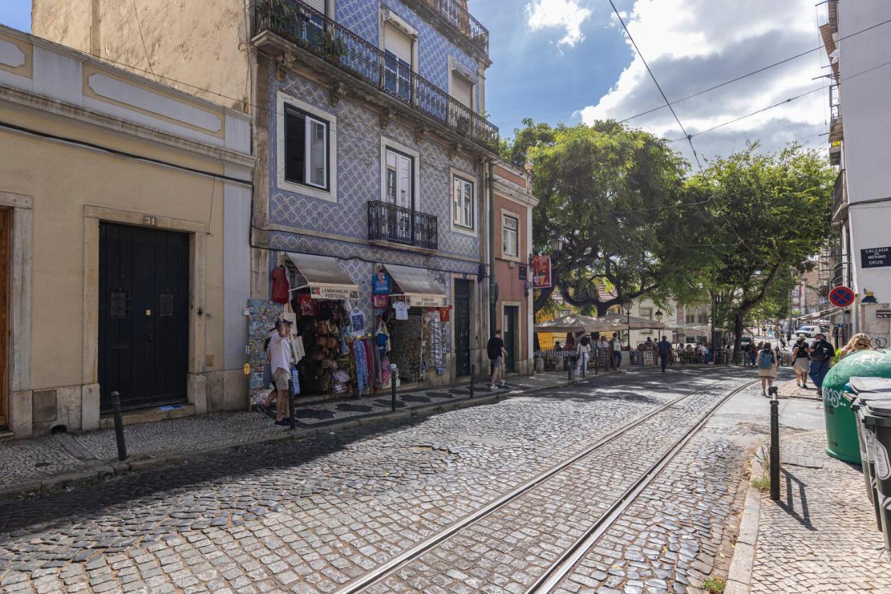 Alfama 2Bdr Duplex Apartment W/ Balcony By Lovelystay 리스본 외부 사진