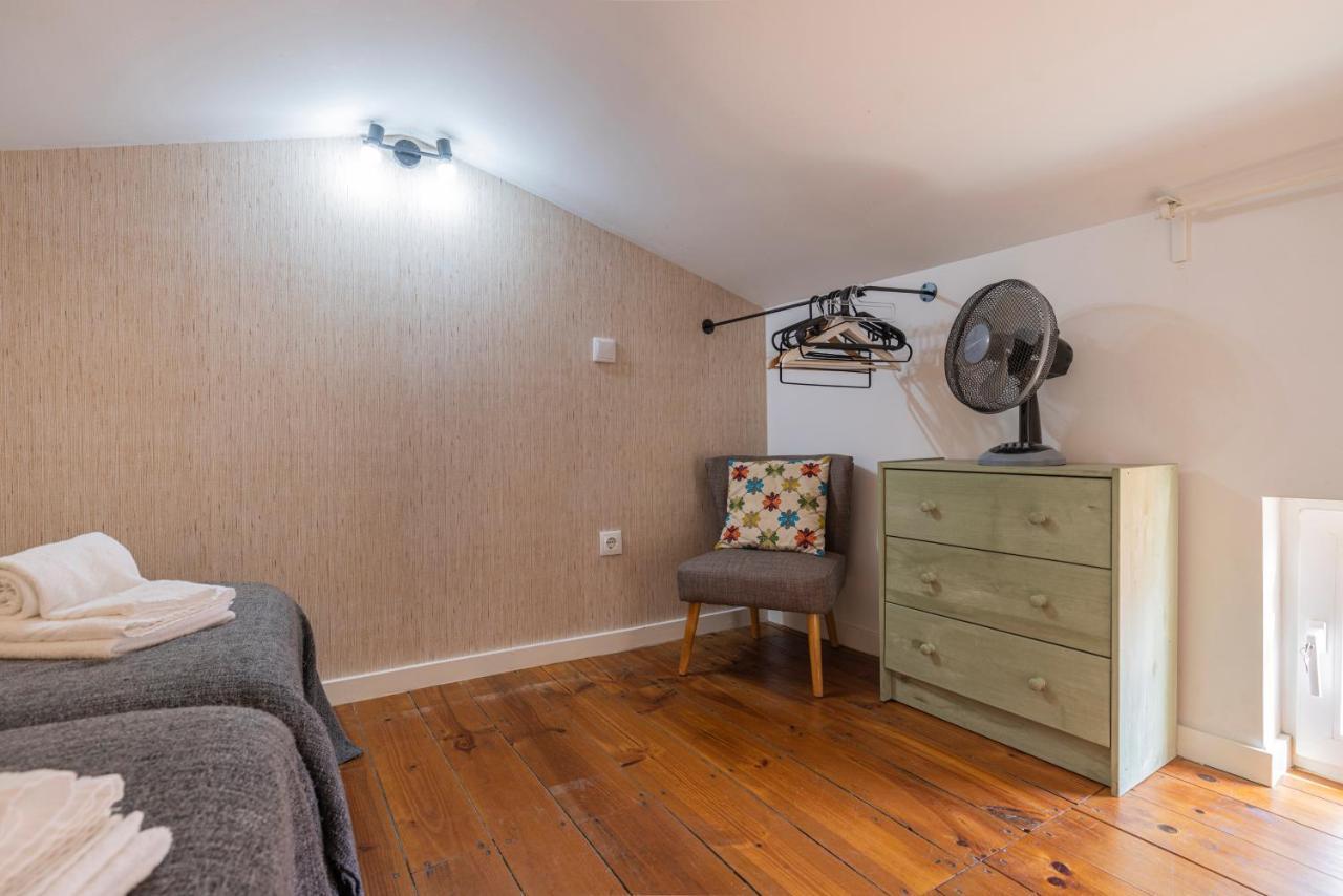 Alfama 2Bdr Duplex Apartment W/ Balcony By Lovelystay 리스본 외부 사진